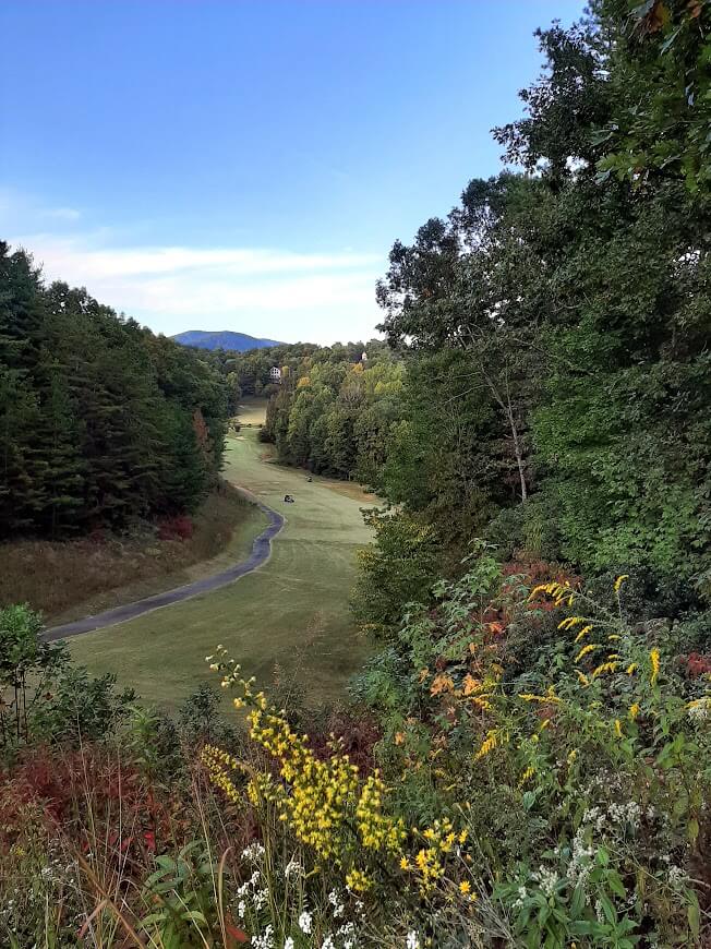 ride around the golf course